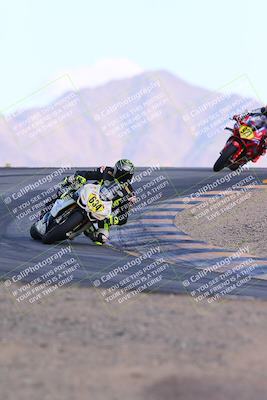 media/Nov-16-2024-CVMA (Sat) [[0e4bb1f32f]]/Race 11-Amateur Supersport Open/